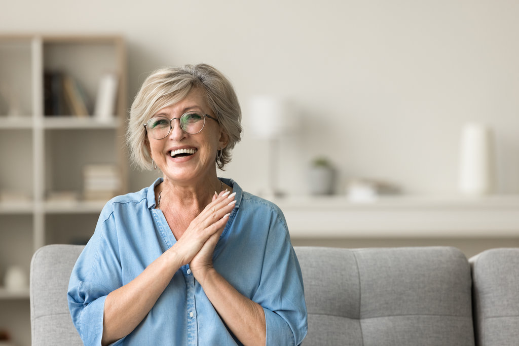 Benefits of Implant-Supported Dentures for Missing Teeth