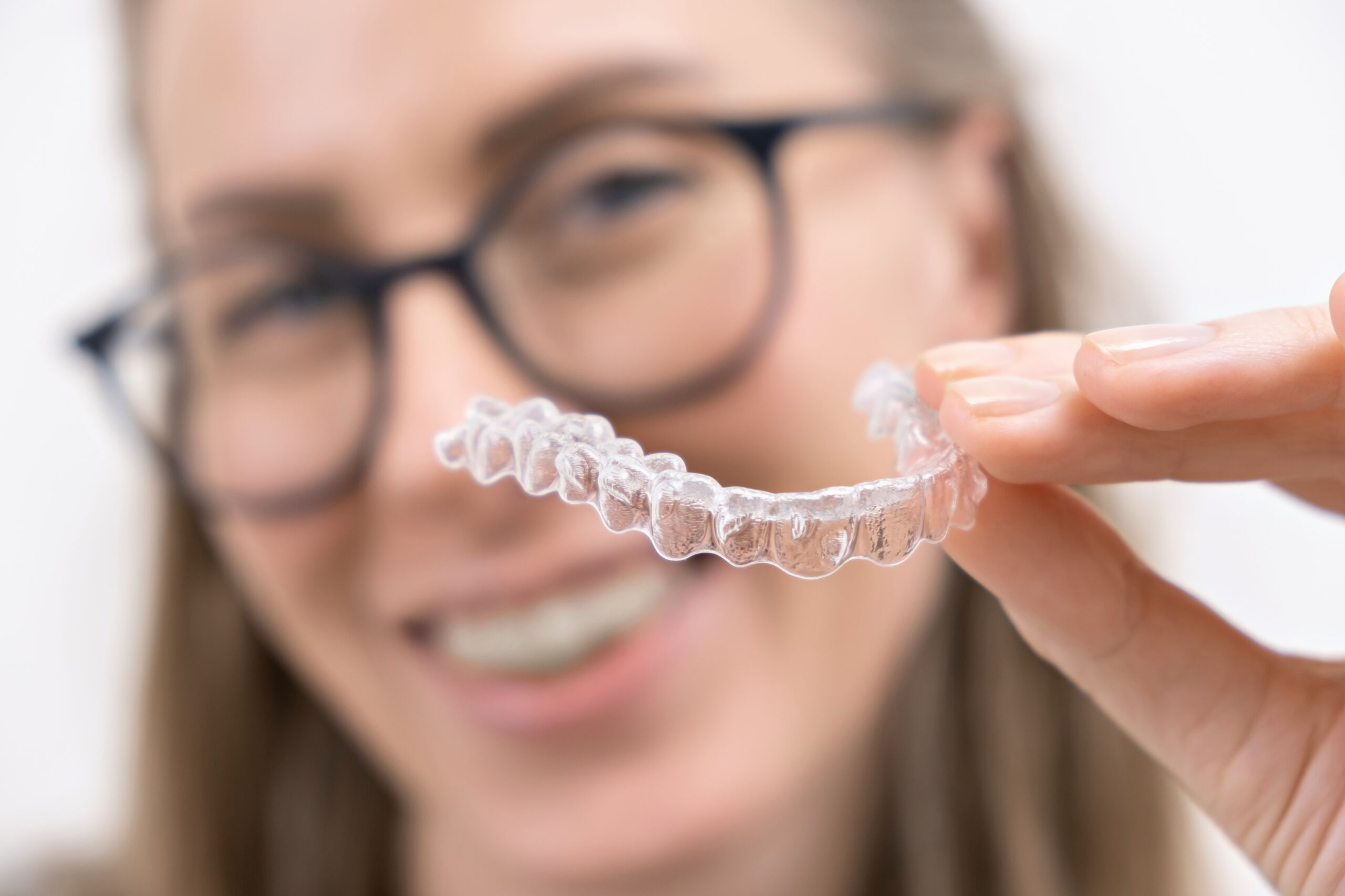 Clear Aligner Technology: How Does Invisalign Straighten Teeth?